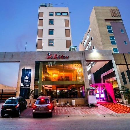 Hotel Rajshree & Spa Chandīgarh Esterno foto
