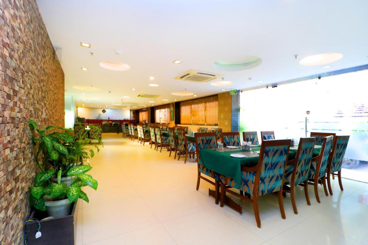 Hotel Rajshree & Spa Chandīgarh Esterno foto