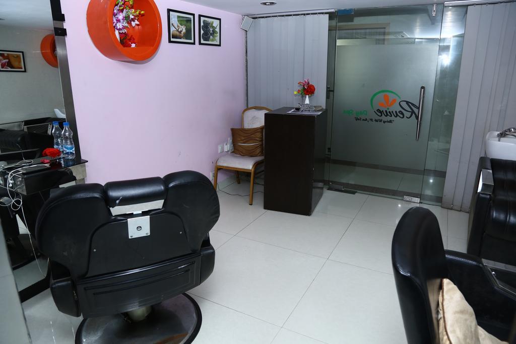 Hotel Rajshree & Spa Chandīgarh Esterno foto